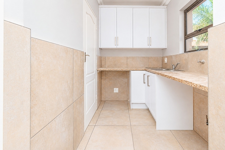 4 Bedroom Property for Sale in Melodie North West